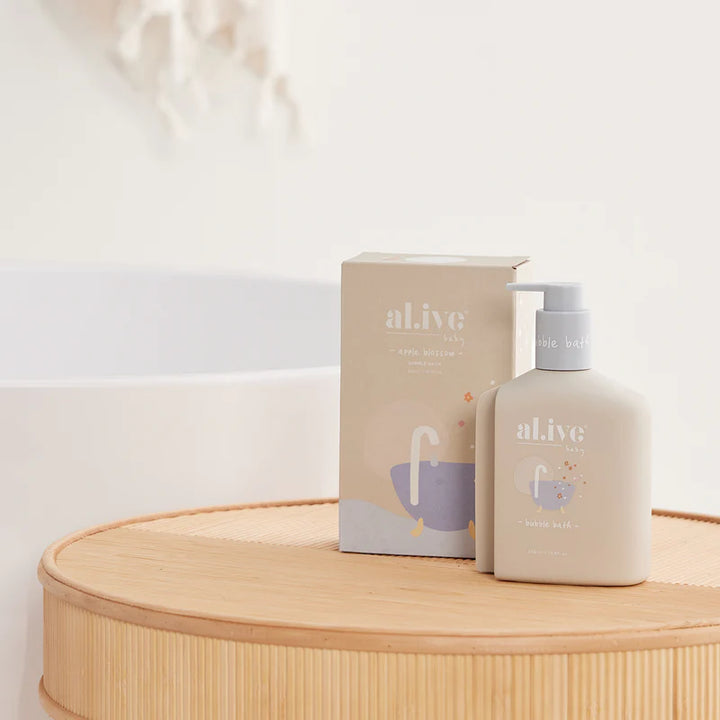 al.ive body Apple Blossom Bubble Bath