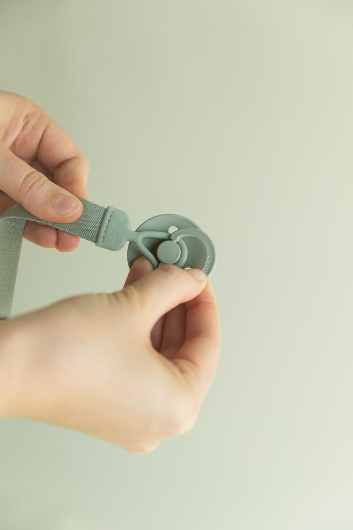 BIBS Loop Pacifier Clip | Dusty Blue