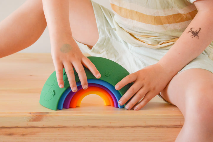 Jellystone Over the Rainbow Stacking Arches - Rainbow Bright