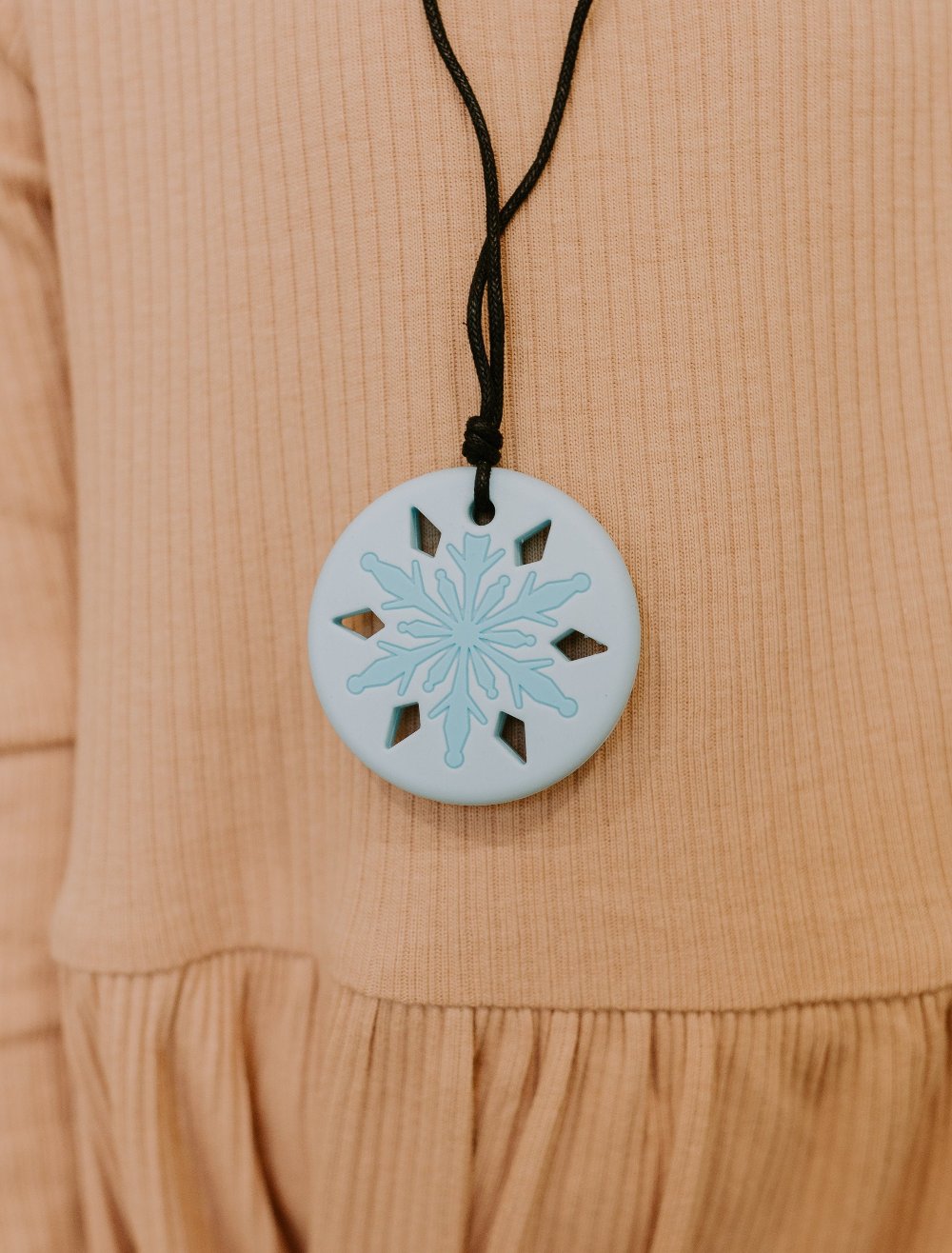 Jellystone Sensory Chew Pendant Necklace - Snowflake