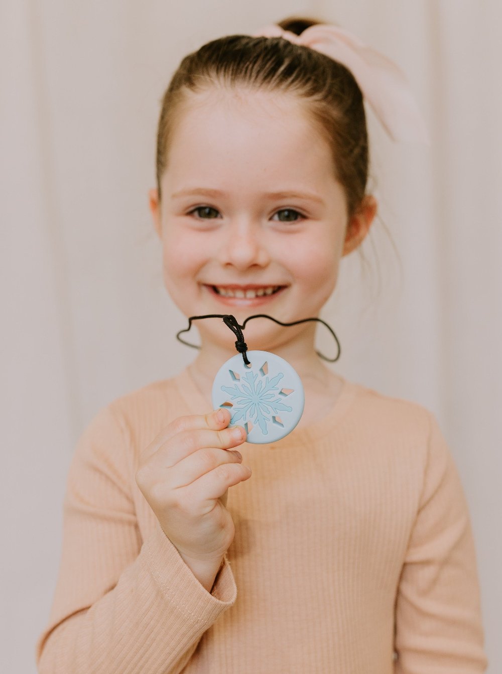 Jellystone Sensory Chew Pendant Necklace - Snowflake