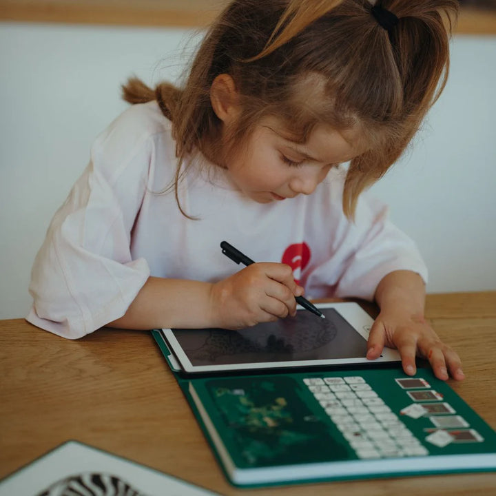 Kidydraw Mini LCD Drawing Tablet - Animals of the World