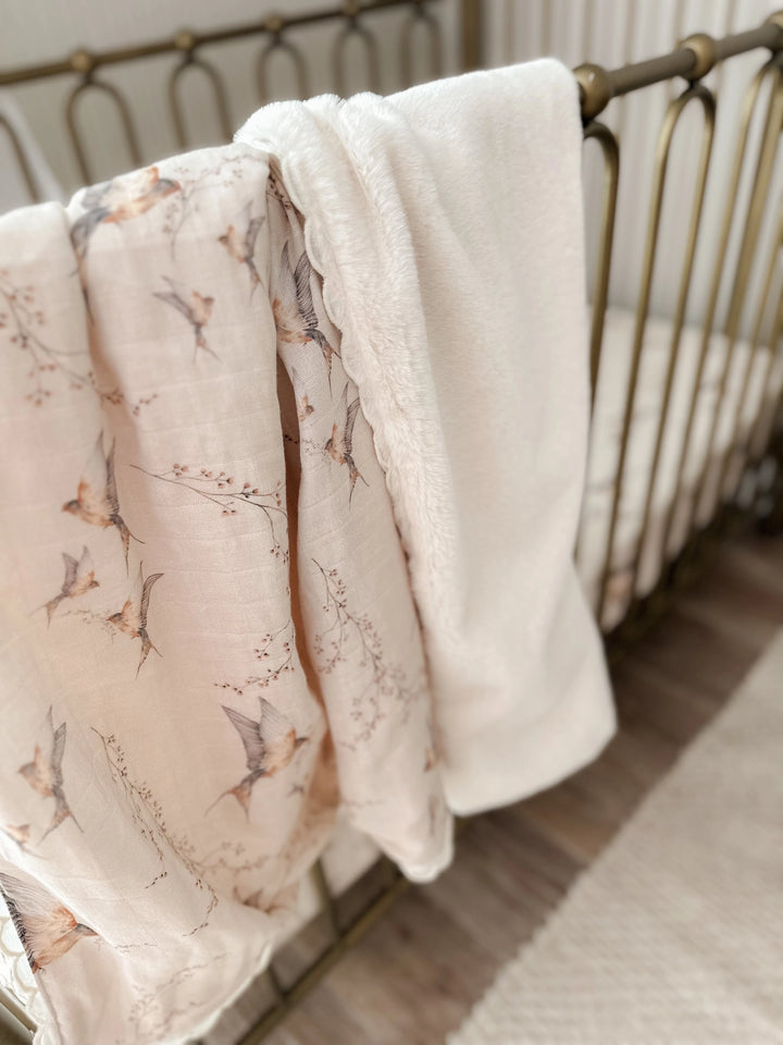 Pop Ya Tot Organic Nightingale Fur Lined Cot Blanket