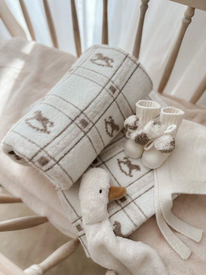 Pop Ya Tot Organic Rocking Horse Knit Blanket