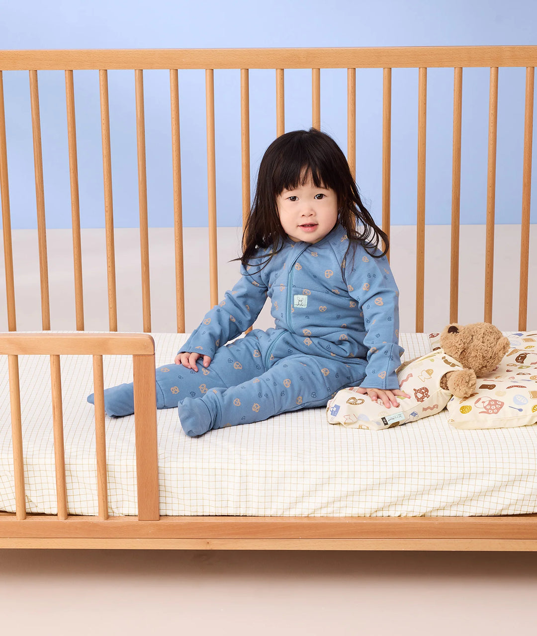 ergoPouch Sleep Onesie TOG 2.5 - Petite Pretzel