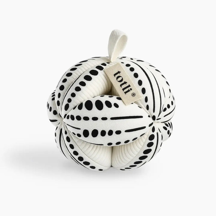 Totli Organic High-Contrast Sensory Ball