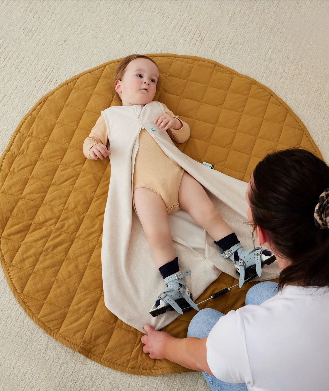 ergoPouch Hip Harness Jersey Sleeping Bag 0.2 TOG Oatmeal Marle