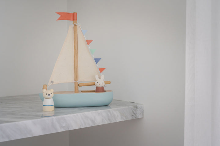 Tender Leaf Toys Sailaway Boat