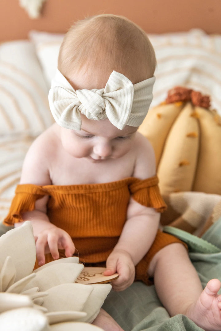 Kiin Organic Bamboo Stretch Bow Headband