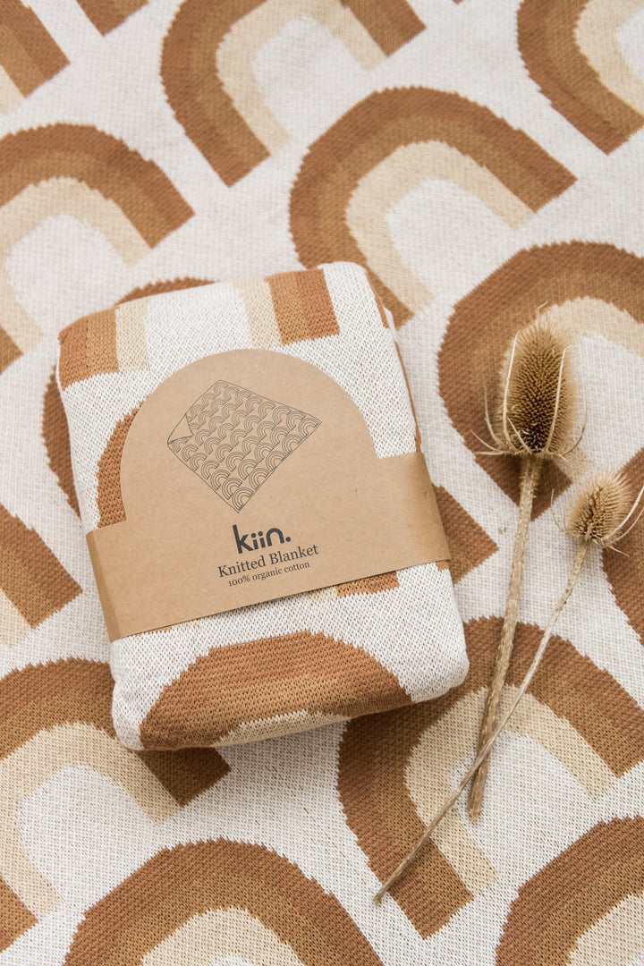 Kiin Organic Cotton Knitted Rainbow Blanket