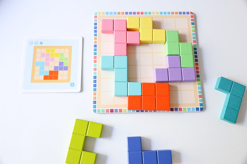 Djeco Polyssimo Sologic Game - 30 challenges