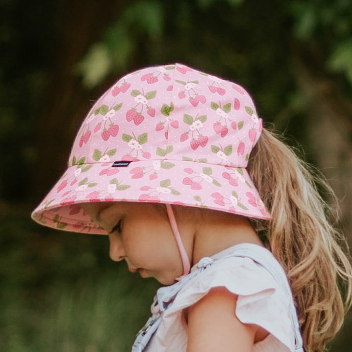 Bedhead Kids Bucket Ponytail Sun Hat - Strawberry
