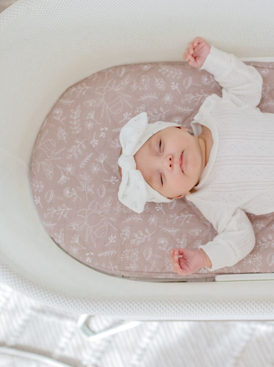 Bambella Designs Waterproof Moses Bassinet Sheet | Bee Kind