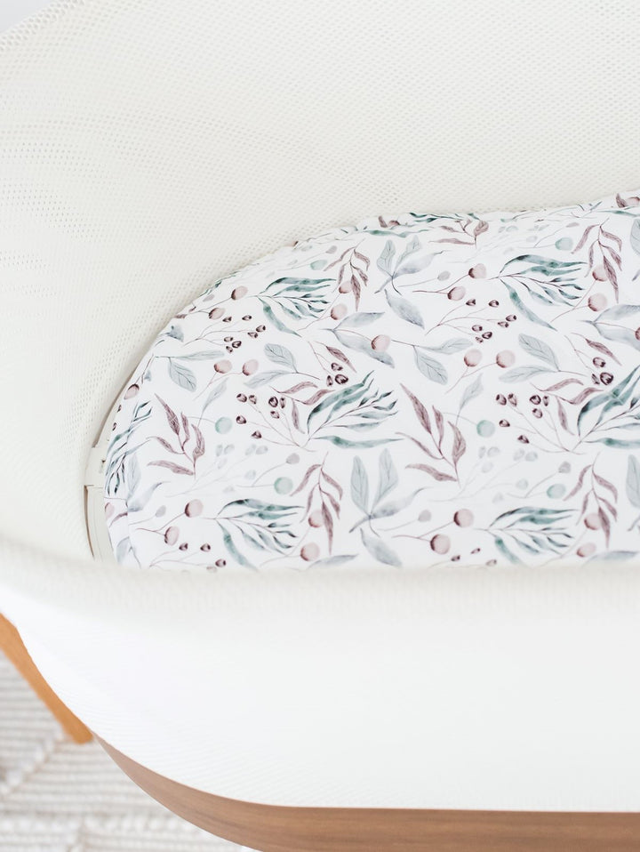 Bambella Waterproof Moses Bassinet Sheet | Botanical