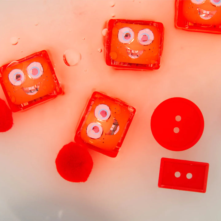 Glo Pals Light-up Sensory Cubes - Sammy (Red)