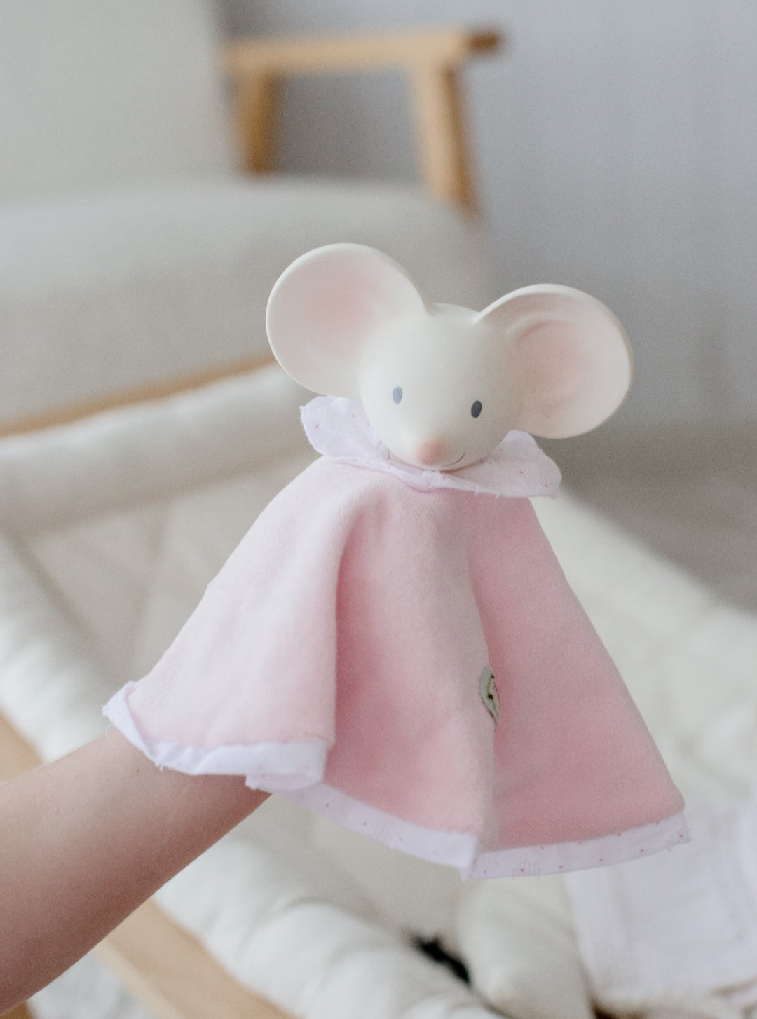 Tikiri Meiya the Mouse Snuggly Teether & Comforter