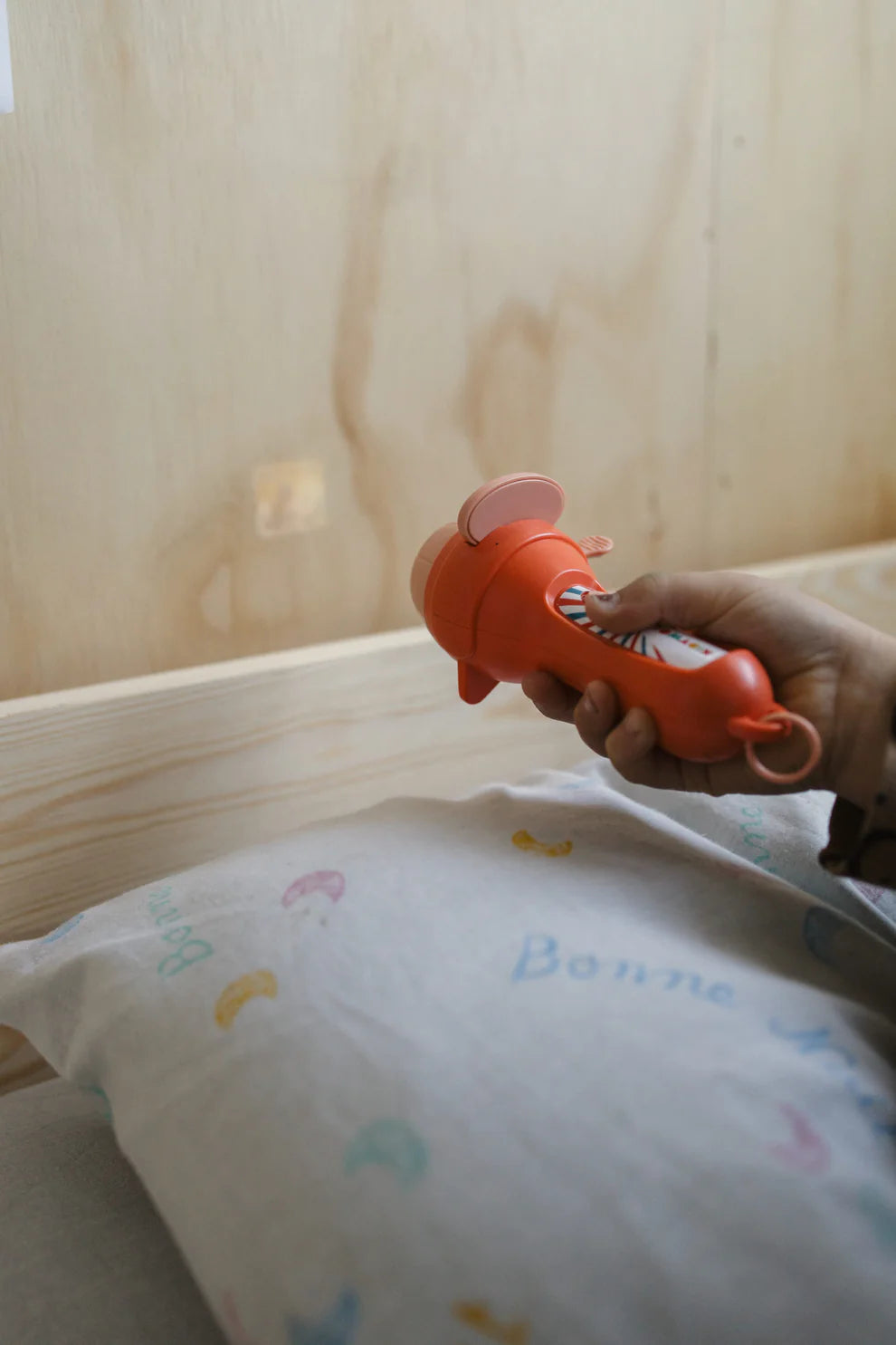 KIDYSLIDE Story Light Projector & Story - Circus