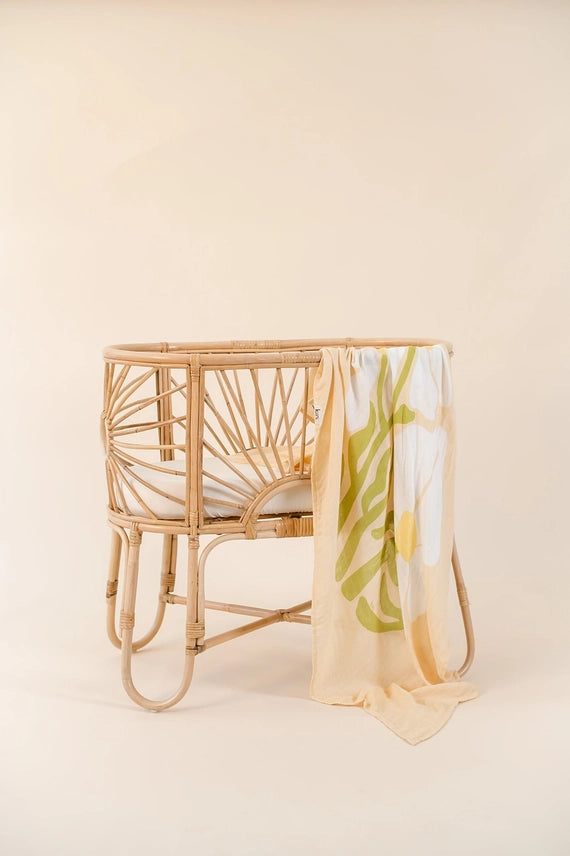 Kiin Organic Bamboo Cotton Muslin Swaddle - Fleur Warm Oat