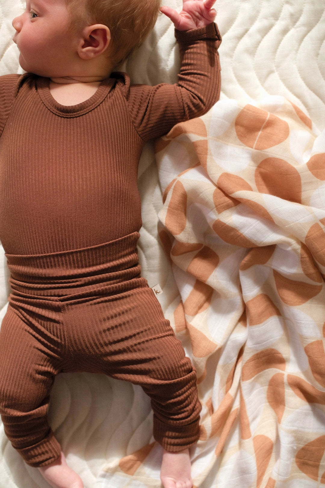 Kiin Organic Bamboo Cotton Muslin Swaddle -  Pebble