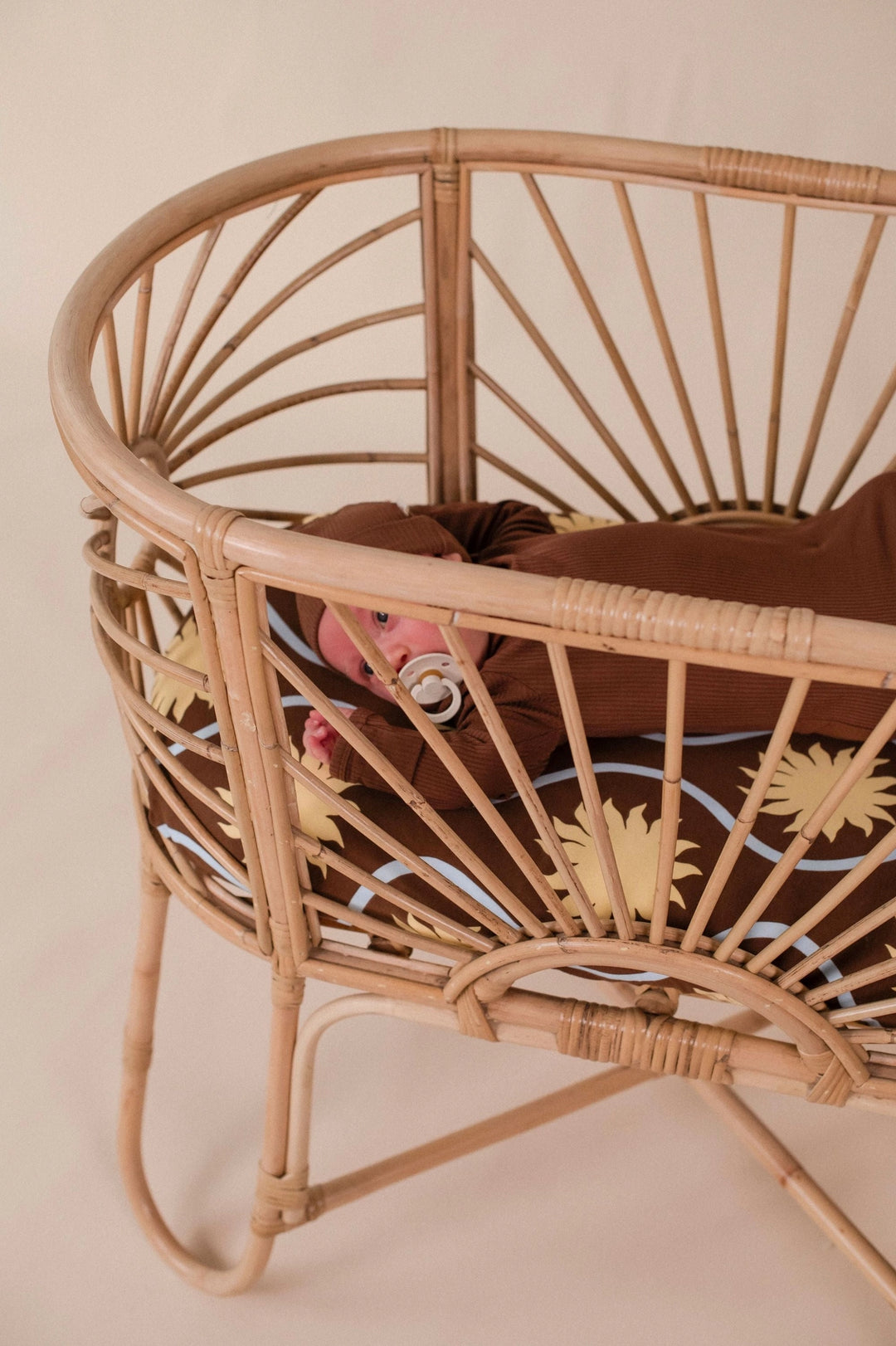 Kiin Organic Bamboo Cotton Change Pad & Bassinet Sheet - Solace