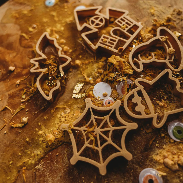 Kinfolk Pantry Mini Halloween Eco Cutter Set
