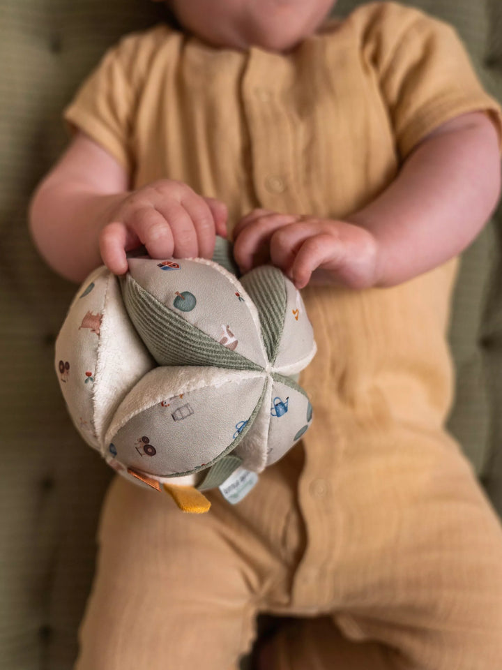 Little Dutch Little Farm Gripping Ball