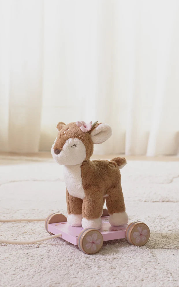 Little Dutch 9018 jouet en peluche pour activités CERF - Jardin féérique (25 cm Little Dutch 9018 jouet en peluche pour activités CERF - Jardin féérique (25 cm