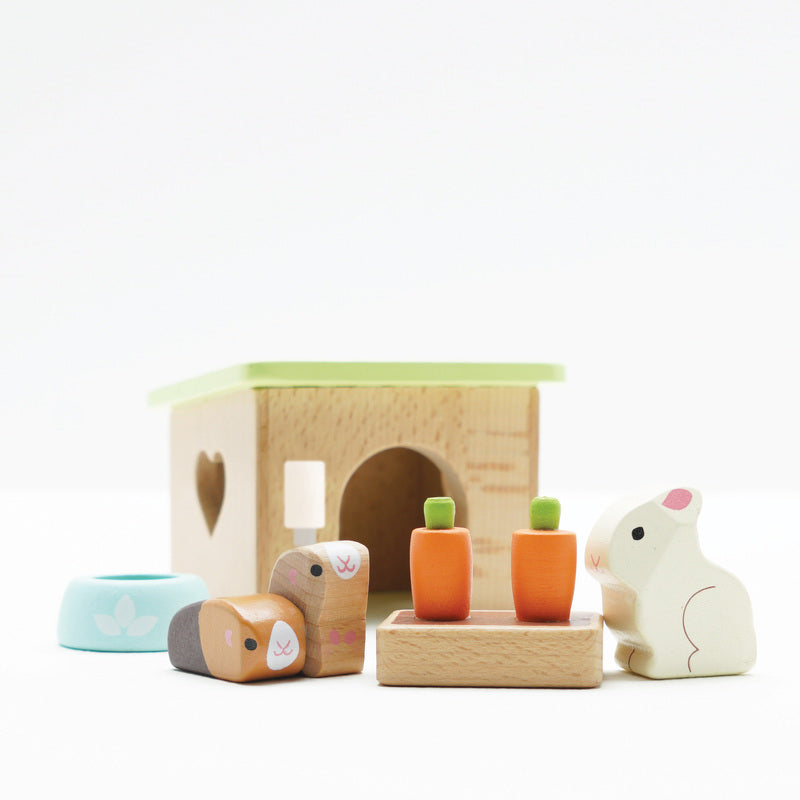 Daisylane Bunny & Guinea Pig Wooden Playset