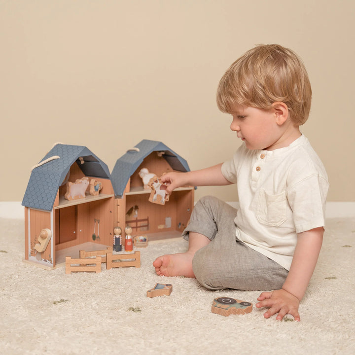 Little Farm Wooden Portable Farmhouse Set
