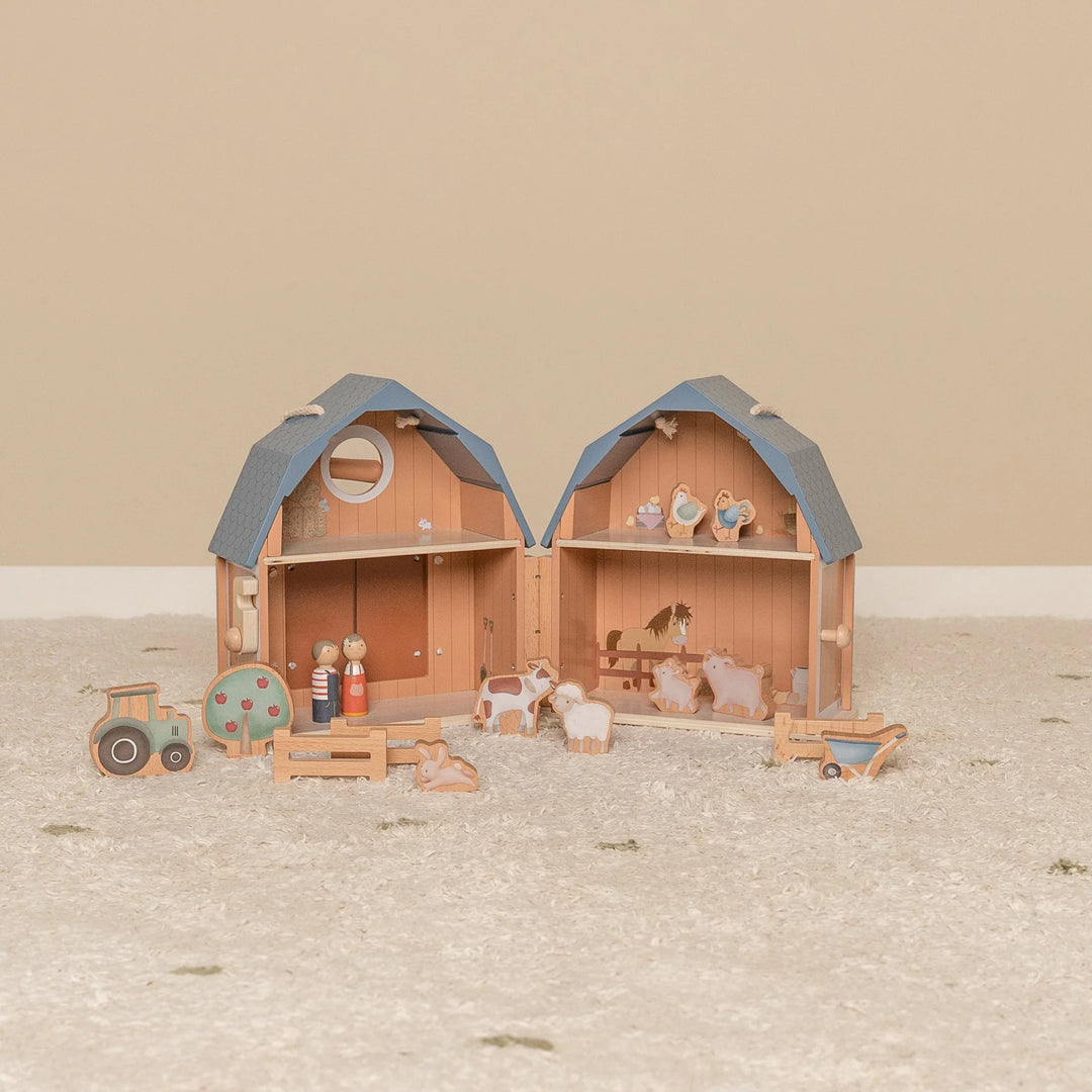Little Farm Wooden Portable Farmhouse Set
