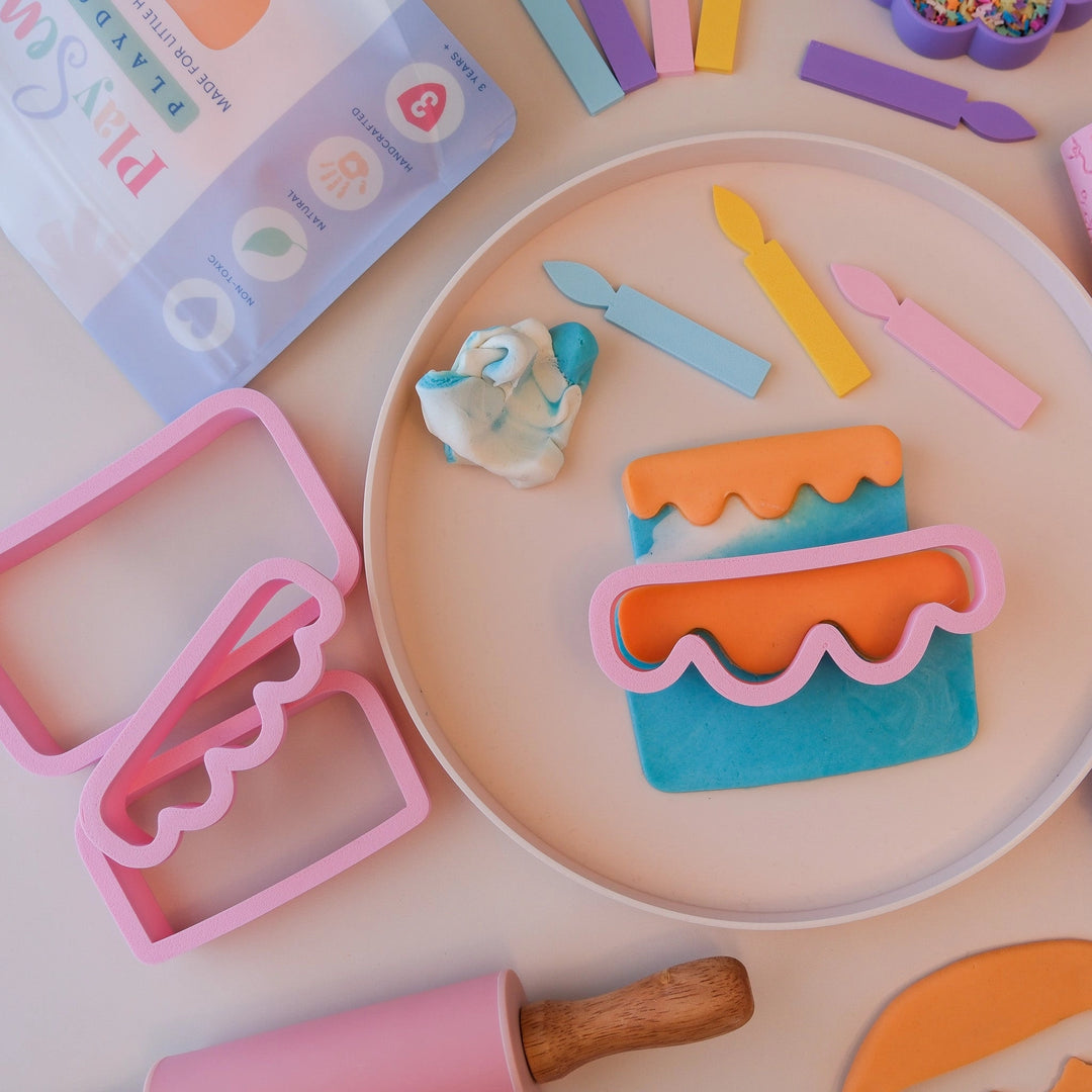 Build-A-Birthday Cake Cutter Set