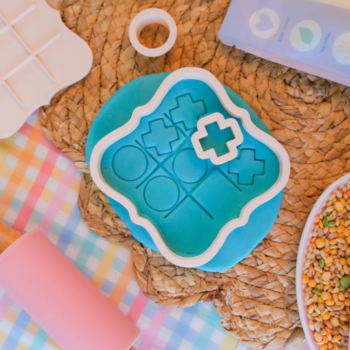 Play Sense Tic Tac Toe Game