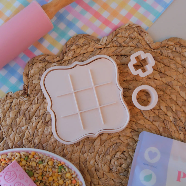 Play Sense Tic Tac Toe Game