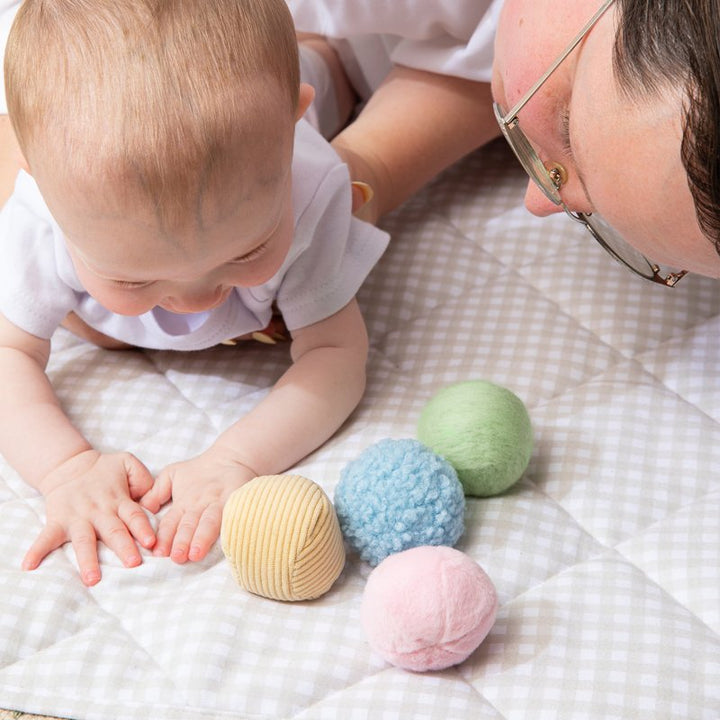 Learn & Explore Toy Starter Pack Box 2 | 4-6 Months