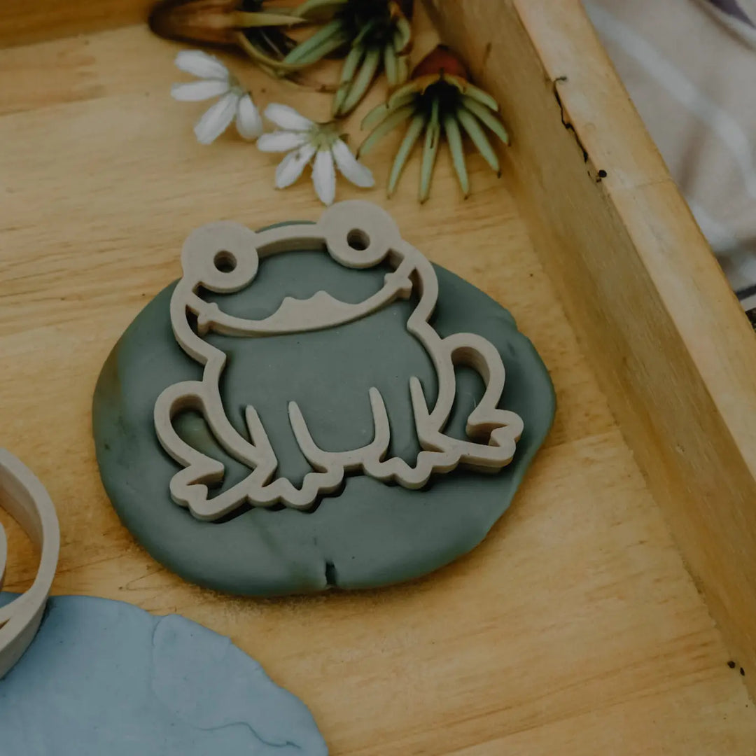 Pond Life Playdough/Sensory Play Eco Cutter™