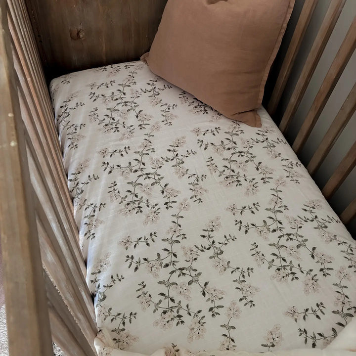 Pop Ya Tot Organic Muslin Cot Sheet - Fleur Blanche