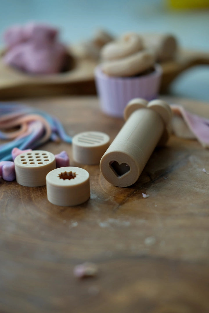Sensory Play Eco Dough Extruder Set