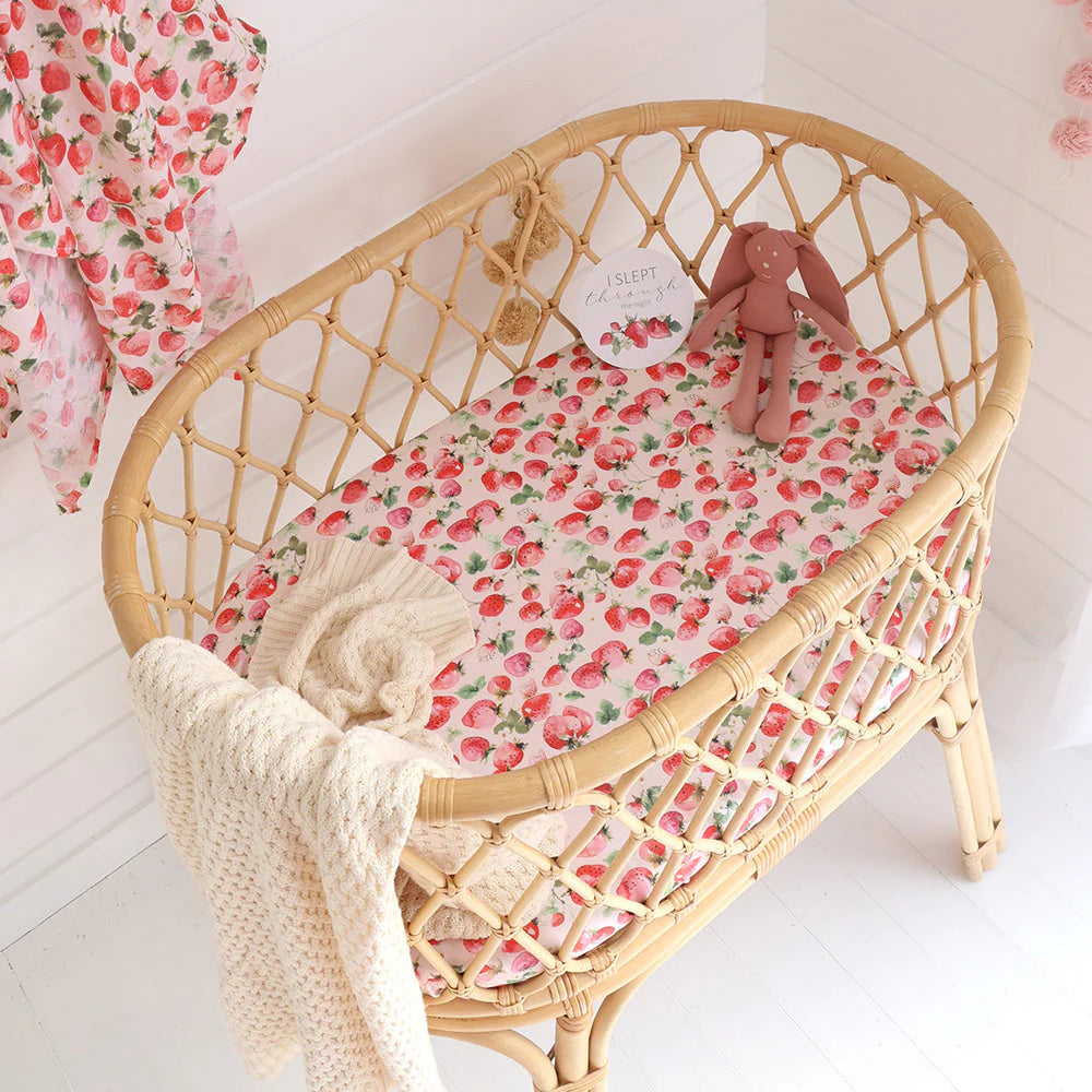 Snuggle Hunny Bassinet Sheet & Change Pad Cover - Strawberry