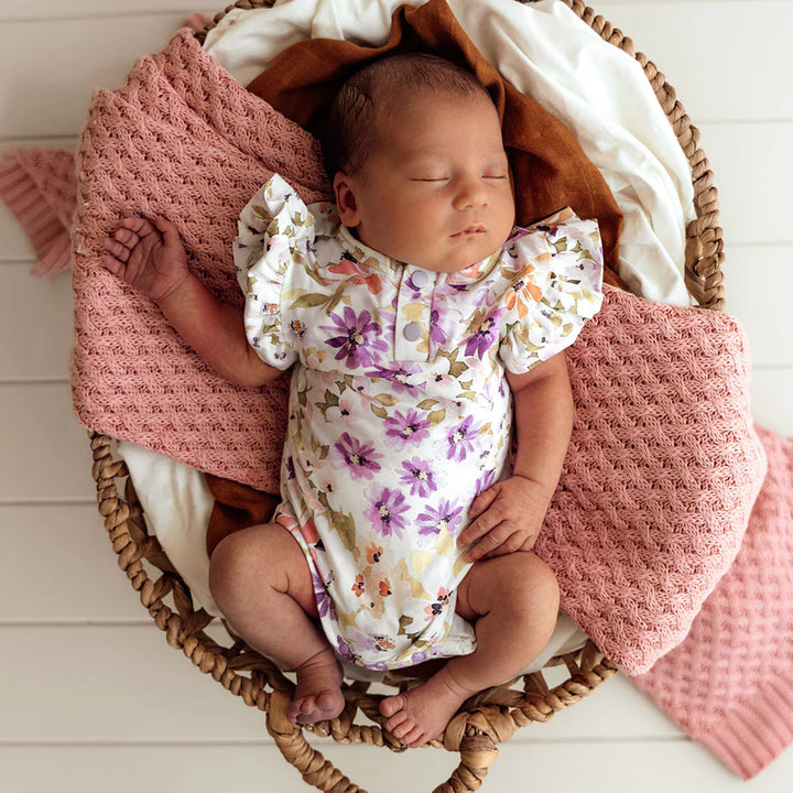 Snuggle Hunny Organic Short Sleeve Frill Bodysuit - Isla