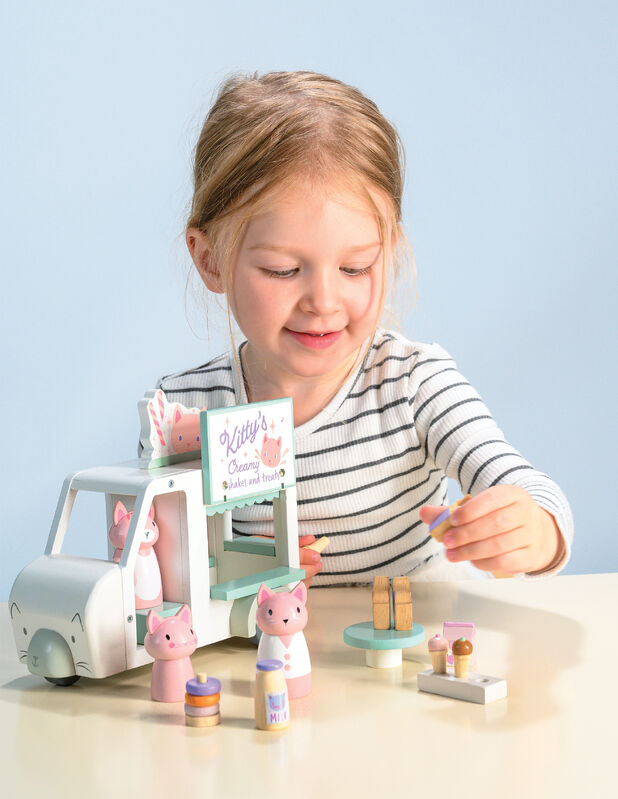 Tender Leaf Wooden Kitty's Milkshake Van Play Set