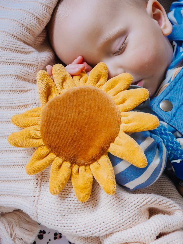 Tikiri Crinkle Scrunch Sensory Toy - Sunflower