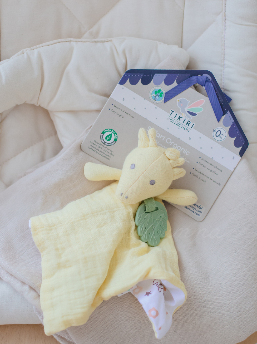 Tikiri Zoo Organic Comforter with Rubber Teether