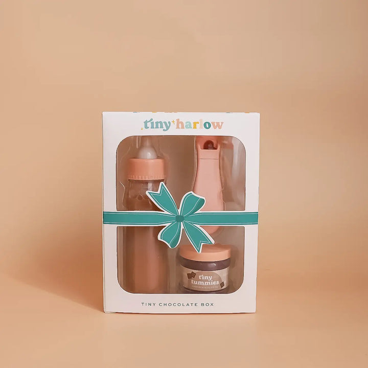 Tiny Harlow Tiny Tummies Chocolate Magic Milk and Doll Food Gift Set