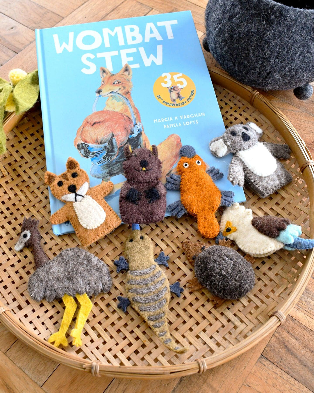 Wombat Stew Finger Puppets Set