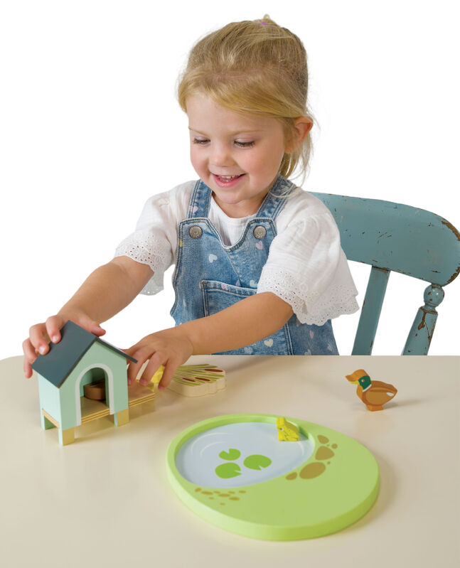 Wooden Pet Set Duck House