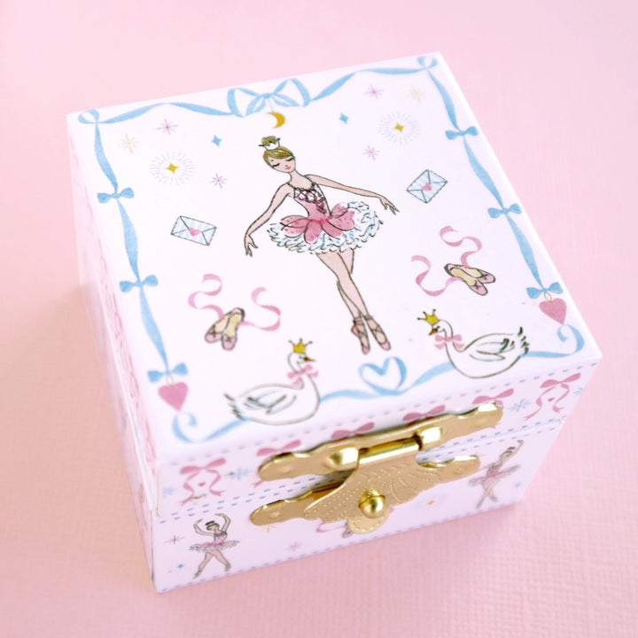 Lauren Hinkley Pink Bow Ring & Ballerina Box