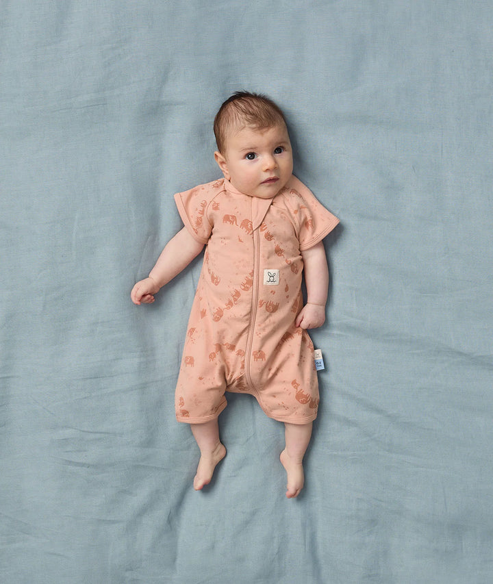 ergoPouch Layer | Short Sleeve Zip Bodysuit 0.2 TOG - Elephant Parade