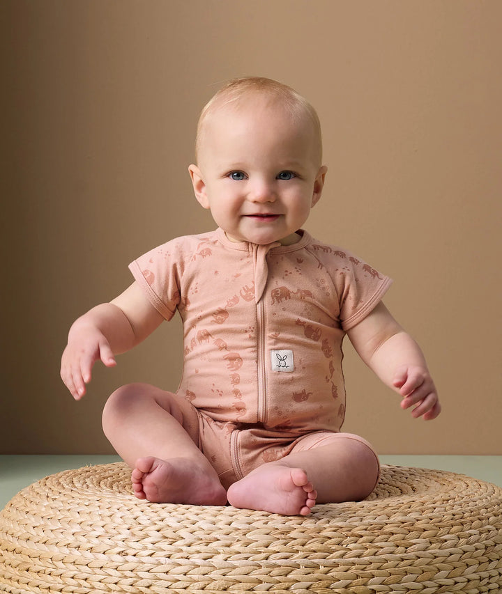 ergoPouch Layer | Short Sleeve Zip Bodysuit 0.2 TOG - Elephant Parade