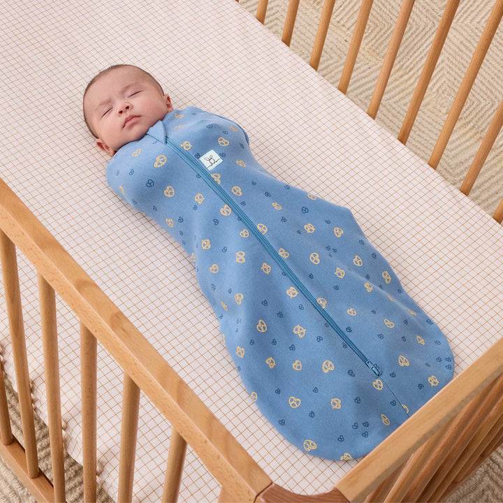 ergoPouch Cocoon Zip Swaddle Bag 1.0 TOG - Petite Pretzel