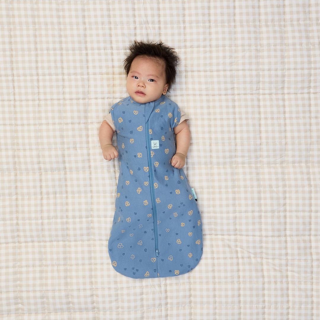 ergoPouch Cocoon Zip Swaddle Bag 1.0 TOG - Petite Pretzel